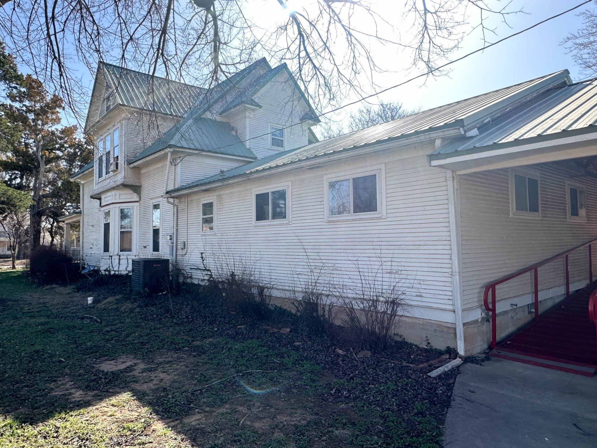 501 S Grand, Cherokee Ok