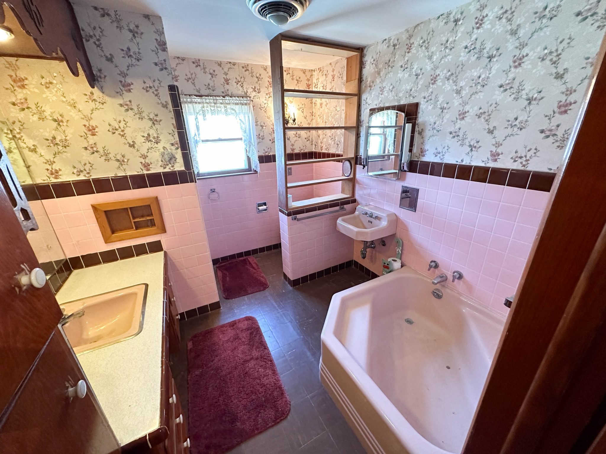501 S Grand, Cherokee Ok