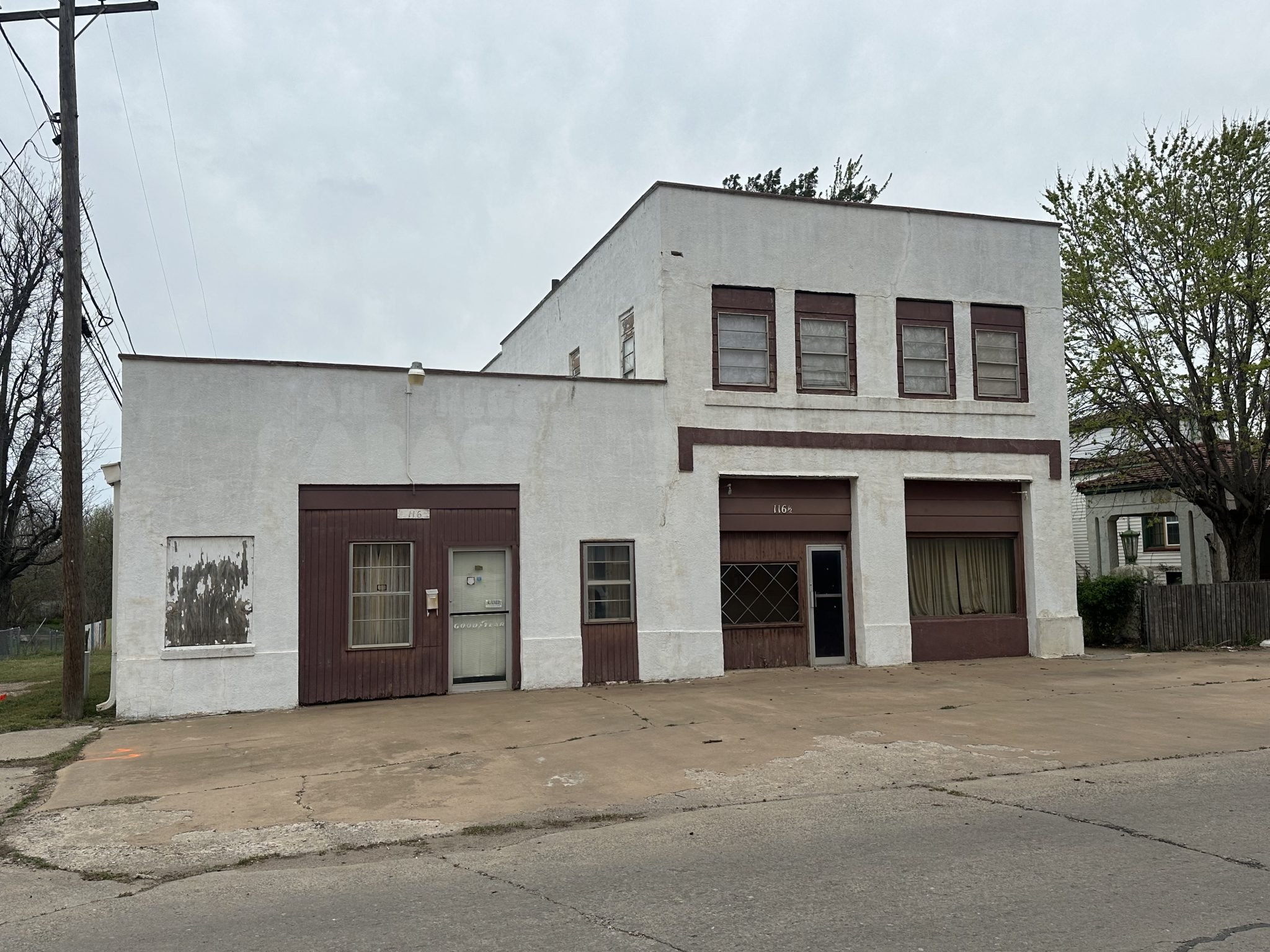 4/29 116 N 7th ENID OK * COMMERCIAL BUILDING