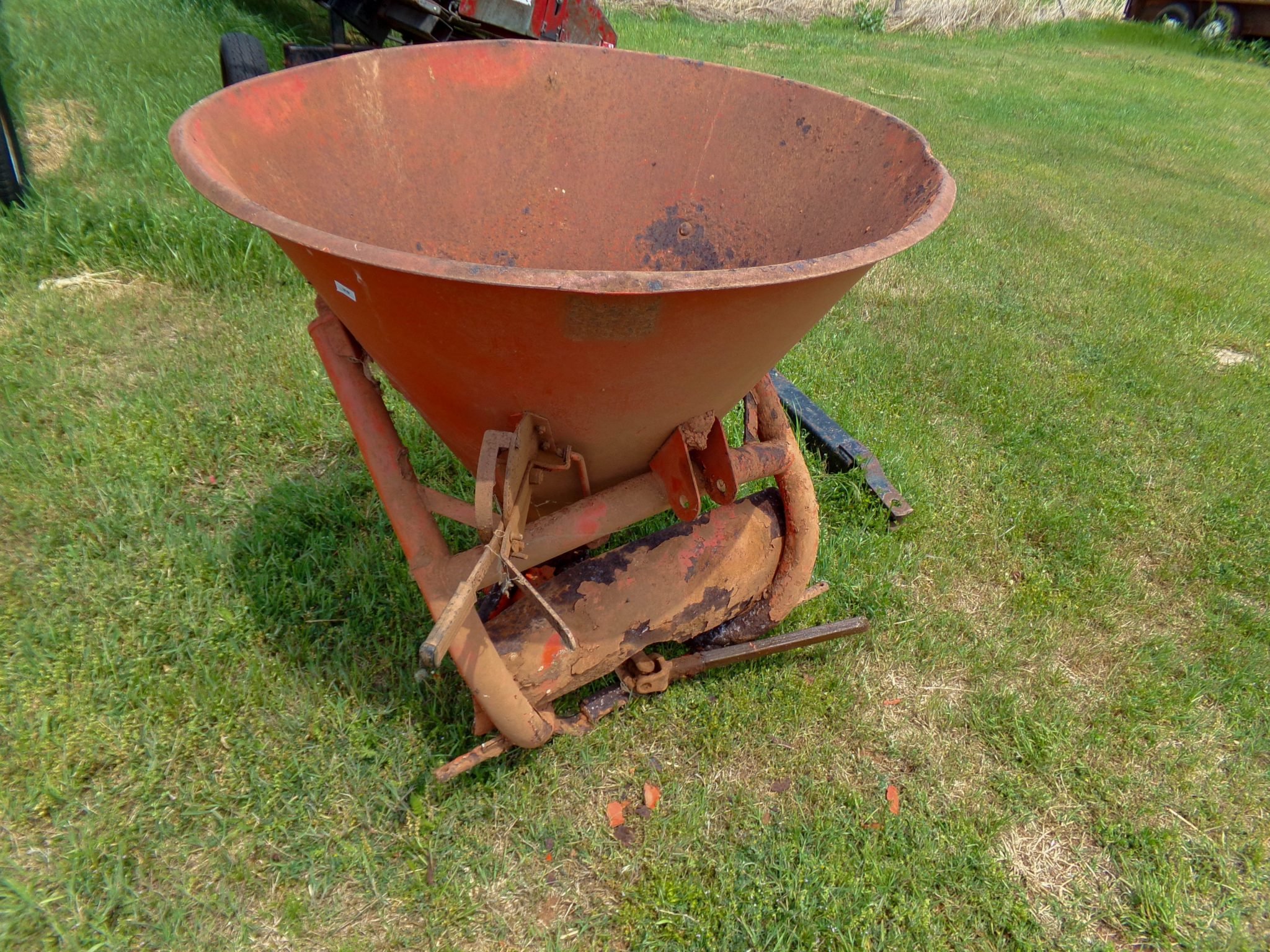 5/13 Cattle Equipment - Swather - 3 Pt Attachments - Tractors - Balers - Trailer - Combine - Rakes - Mowers