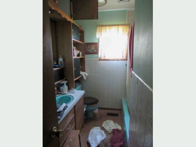 TRACT 5: 1364 Maple St. Wakita, Oklahoma