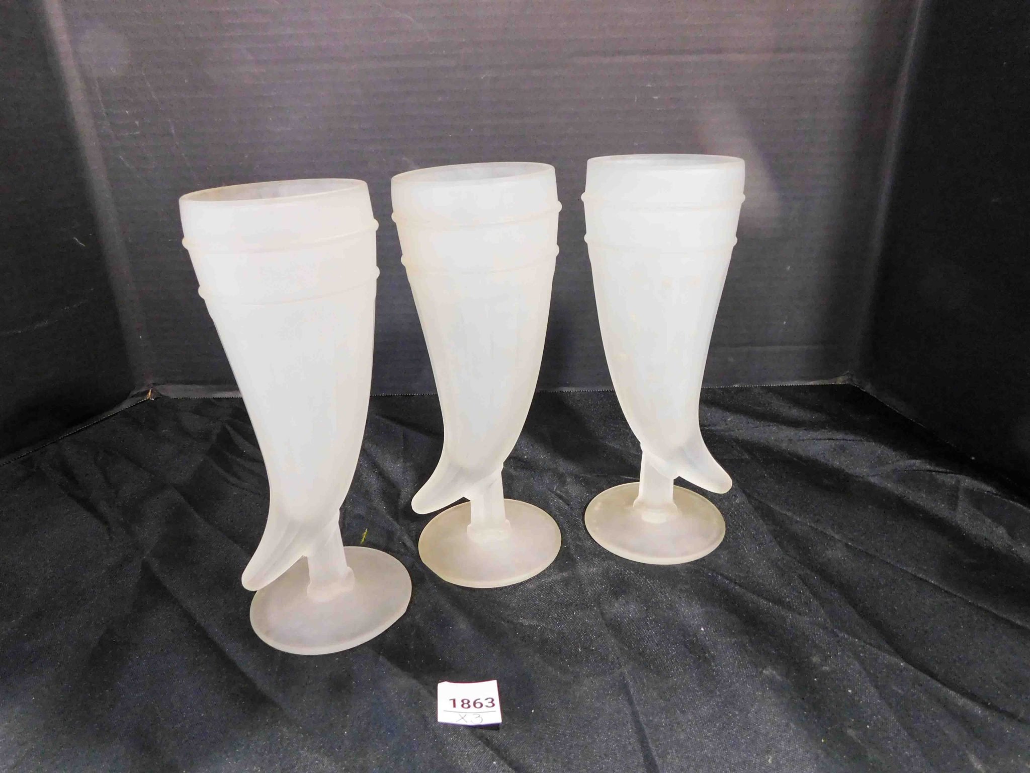11/5 Murano- Fenton - Roosters - Uranium - Carnival - Viking - Frankoma- Fitz & Floyd - S/P Shakers - LE Smith - Dr Pepper - Amberina - Tiara - Paper weights - Sewing Misc