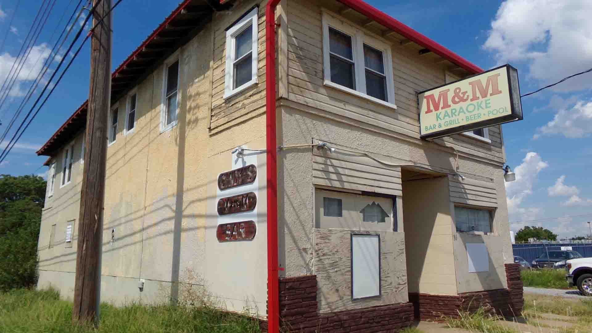 9/8 ORIGINALLY M&M BAR - INVESTMENT PROPERTY - LIVING QUARTERS - DOWNTOWN ENID OK