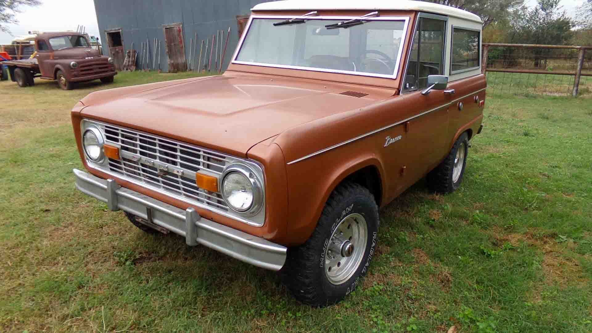 11/16 1940s Willys Jeep – 1974 Bronco – 1973 Volkswagen – Pedal Tractors – Vintage Toys – Snap On – Shop Equip – Antiques – Welders