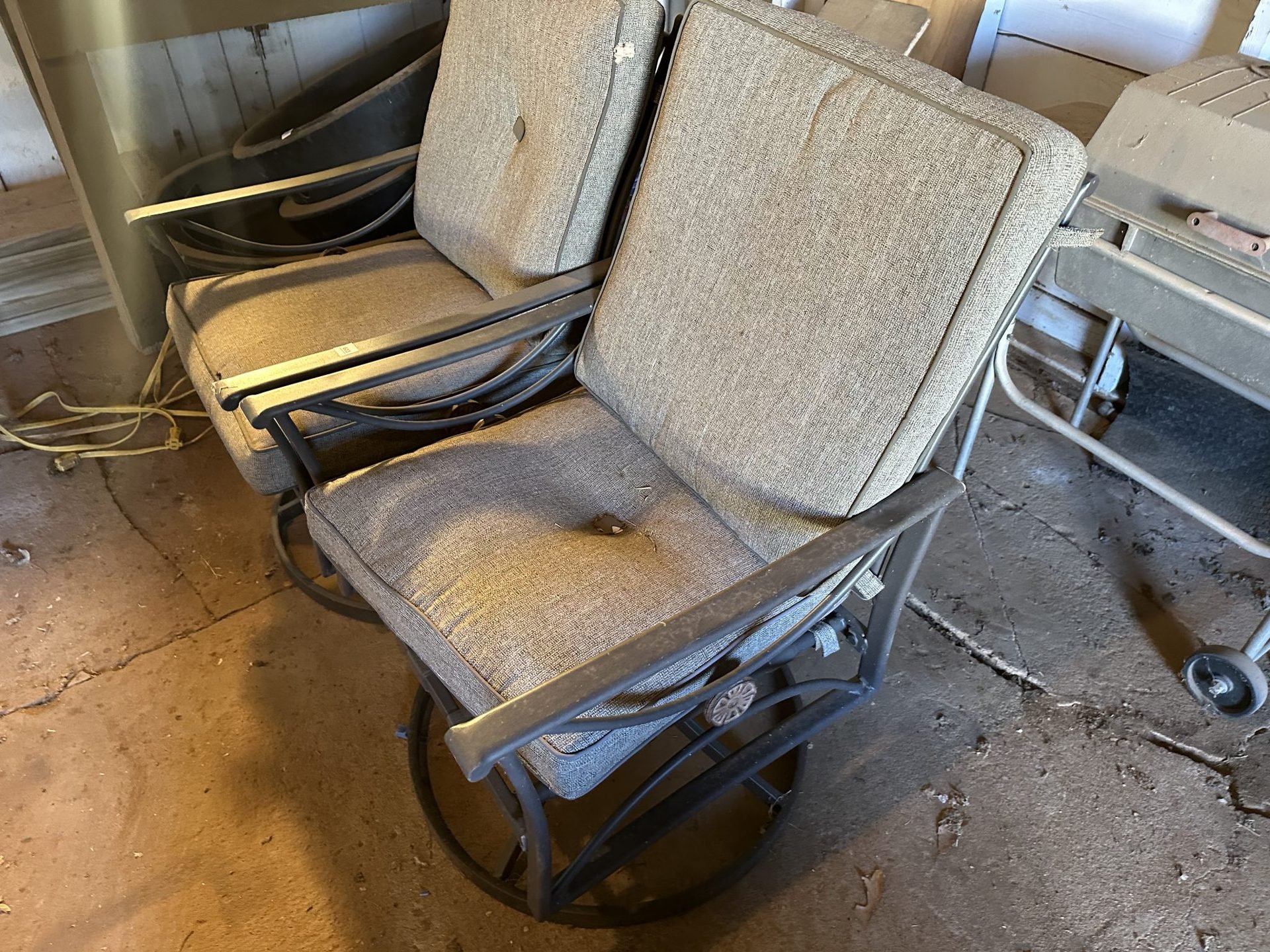 12/2 Vehicles – Tools – Furniture – Household – Pioneer Women Items – Glider- Hospital Bed – Piano – Appliances – Christmas Décor