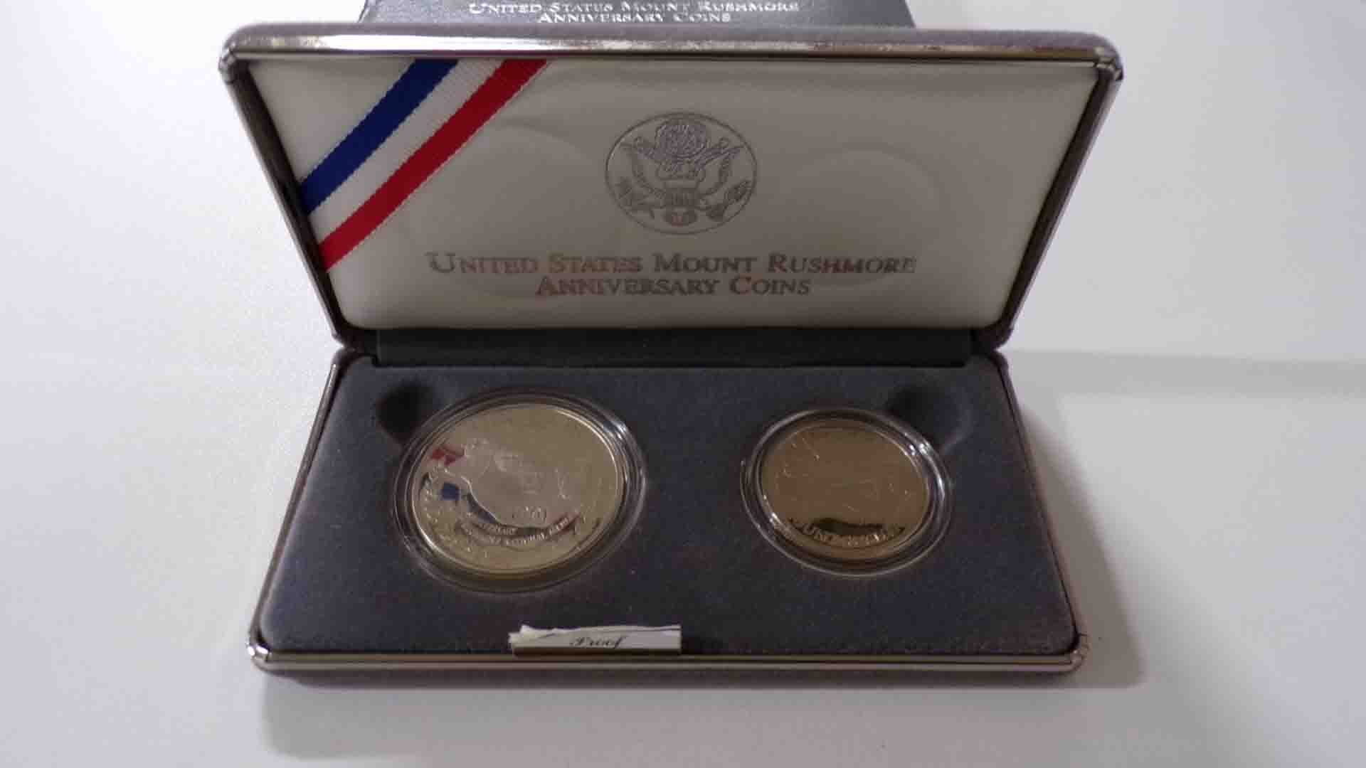 3/3 US Coins - Commemorative - Society Coins - Buffalo- Washington- Walking Liberty - Silver Dollars - Wool Hats