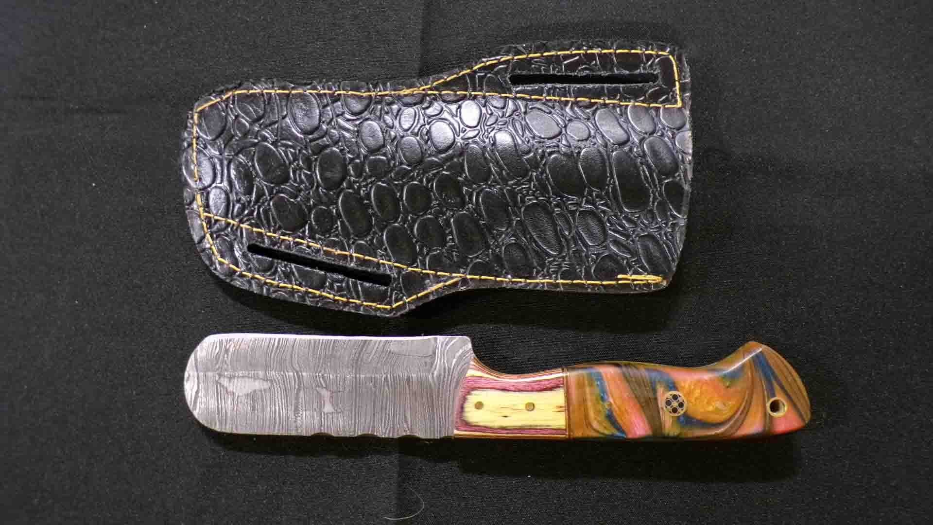 4/8 Damascus Steel – Pocket Knives – Cleavers – Serrated Blades- Daggers – Ulu – Key Chain Knives – Fixed Blades – Leather Sheaths