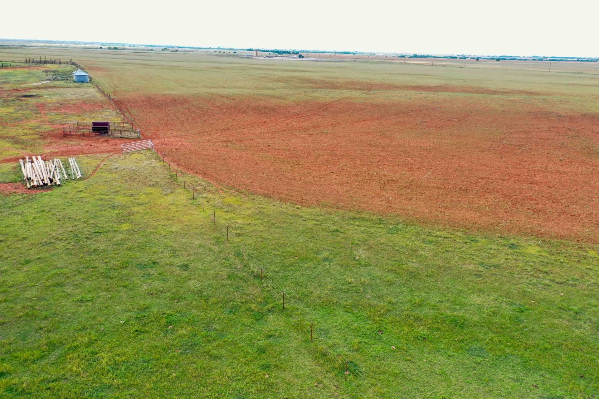 7/2 160± Acres * Kingfisher County * Cropland * Cultivated * Grassland * Spring-Fed Pond * Corral/Working Pen