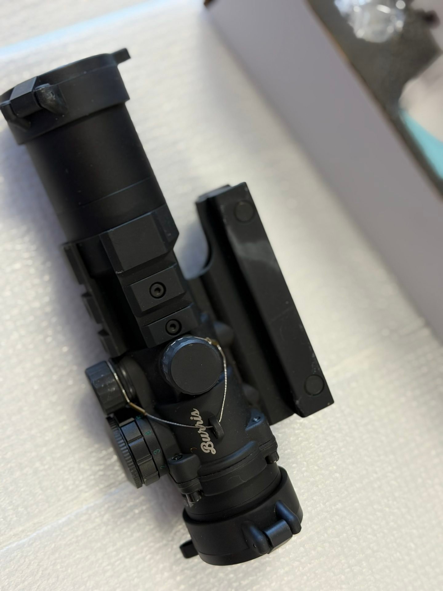 10/14 Ammo - Reloading - Scopes - Binoculars - Bows - Knives - Hunting & Shooting Supplies