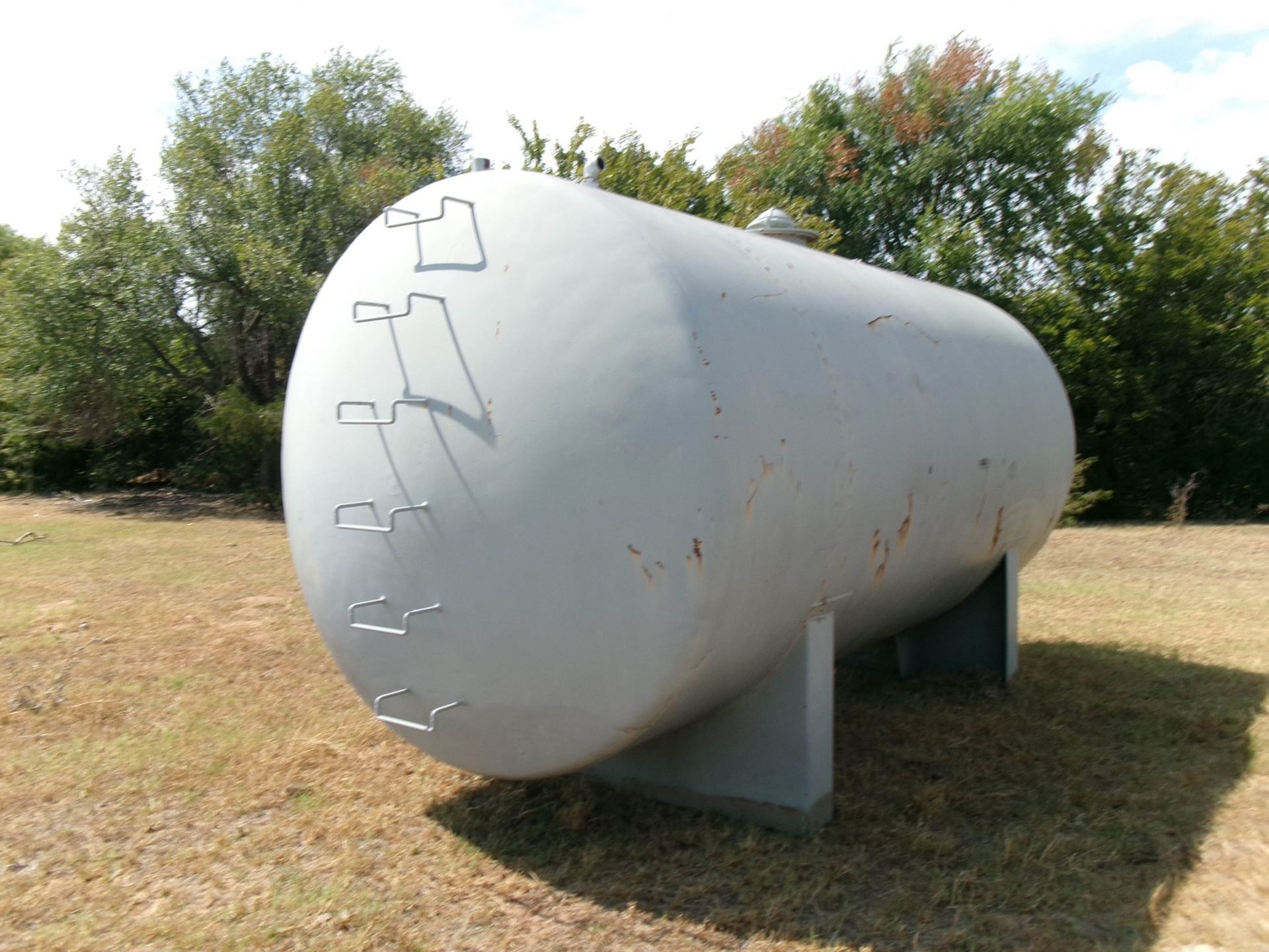 10/19 Sprayers - Tractors - Tillage -Polaris Rangers - Trailers - Pick ups - Meter Houses - Galvanized Containment - Tubing - Sucker Rod - Deer Blinds - Fuel Tanks - Livestock Sheds - Miller Wildcats