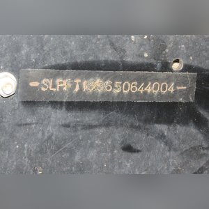 JCB 3220 Fastrac Smooth Shift, 540/65 R 30 tires, 3 pt, 1000 pto, 1977 hrs, front wts, 4 hyd remotes, air, buddy seat