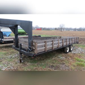 8â?? x 21â?? gooseneck trailer, tandem axle, flat bed w/ 21â? wood side boards