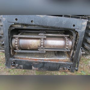 2001 Gleaner R-62 combine, 30.5 L 32 tires, 2919 hrs, 1955 separator hrs, lateral tilt, SN R62-HK62217