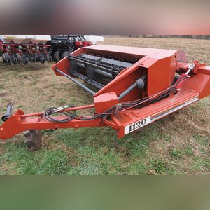 9â?? Hesston 1120 hay mower conditioner