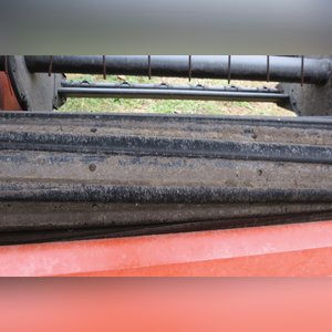 9â?? Hesston 1120 hay mower conditioner