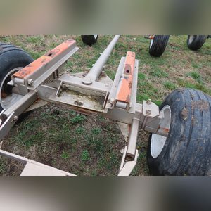 Fifth wheel running gear