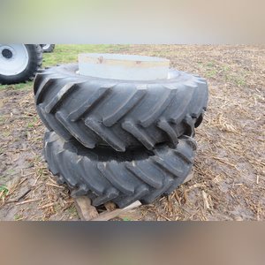 Snap-On duals 18.4 R 34