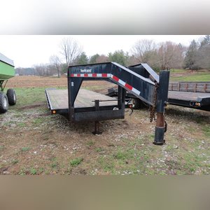 Top Brand 20â?? + 5â?? dove tail gooseneck trailer, tandem axle w/ ramps