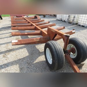 Donahue 12-round bale carrier w/ front dolly