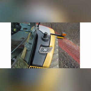 2012 CAT MT855 Challenger tractor, CAT C-15, 475 HP, PTO, Power Shift, 30â? belts, 4 remotes, 7-pin connector, front weights, cab & hood lights, deluxe cab w/ instructor seat, auto guide, 346 hrs., SN 412 (4000 hr. extended powertrain warranty expires 12/29/18, comprehensive warranty expires 12/29/16)