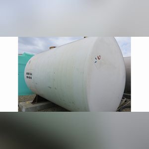6,000 gal. steel tank on cradle