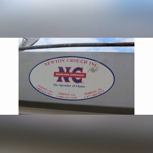 Newton Crouch 8-ton SS fertilizer/lime spreader, tandem axle, double spinner, hydraulic drive