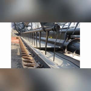 2013 40â?? Mac Don FD-75-S Flex Draper head, fore aft reel