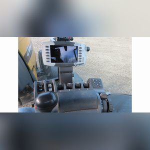 2011 CAT MT645 Challenger tractor, MFWD, 240 HP, 3-pt., PTO, CVT transmission, power beyond, 4 remotes, front weights, 420/90R30 fronts, 480/80R46 rear duals, Opti Ride front axle & cab suspension, deluxe light pkg., deluxe cab w/ instructor seat, 1730 hrs., SN V306041