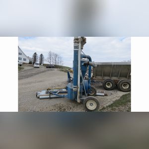 Kongskilde cushion air 700 turbo grain vac, pull-type, 1000 PTO