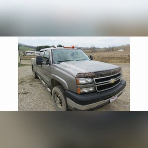 2007 Chevy Silverado 2500 HD-LT pick-up, crew cab, 4x4, Allison/Duramax, 154,650 mi., SN 1GCHK23D37F172411