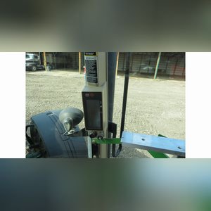 2006 JD 8130 tractor, MFWD, 3-pt., PTO, 4 remotes, front weights, 16.9R30 fronts, 480/80R46 rear duals, deluxe cab, 2987 hrs., SN RW8130P007533