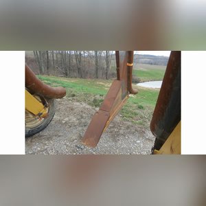Liebrecht tile plow, 4â?, 6â?, & 8â? boots w/ hydraulic tile feed