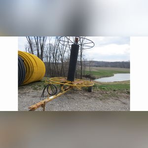 Hydraulic tile cart, single-axle, pull-type