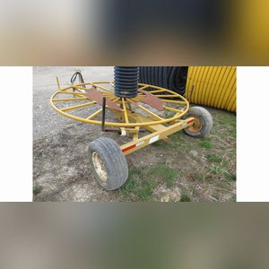 Hydraulic tile cart, single-axle, pull-type