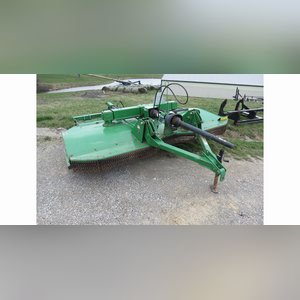 10â?? JD HX10 pull-type rotary mower, 540 PTO