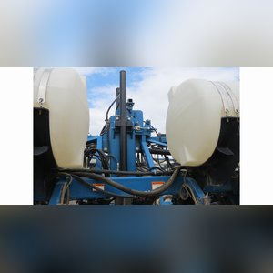 Kinze 3600, no-till, 12R30â?, 2x2, liquid, row cleaners, Keeton seed firmers, monitor, markers, SN 614152