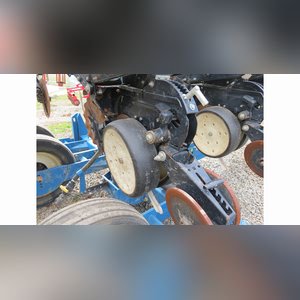 Kinze 3600, no-till, 12R30â?, 2x2, liquid, row cleaners, Keeton seed firmers, monitor, markers, SN 614152