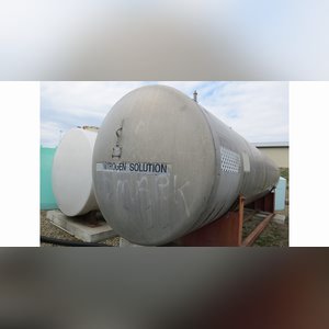 12,000 gal. aluminum tank on steel cradle