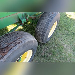 Clark Transport Tank: 1000 gallon SS w/ motor, tandem axel