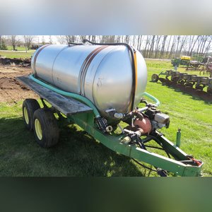 Clark Transport Tank: 1000 gallon SS w/ motor, tandem axel
