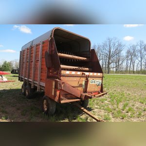 Gehl 940 Silage Wagon w/ tandem gear