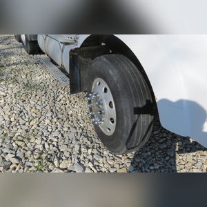 Kenworth 2000 Semi Truck: day cab, 351,229 original miles with C12 Cat engine