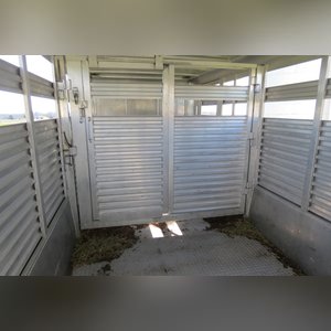 2003 Custom Fab 16â?? Bumper pull alum livestock trailer with gate divide, gate, and side entry door