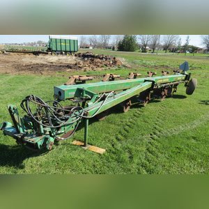 JD 2810 Plow