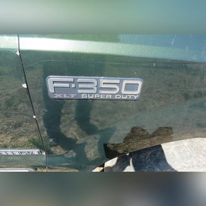 2000 Ford F350: 272,594 miles, 7.3 diesel motor auto transmission, green