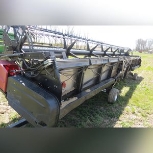 30â?? Harvestmore Grain Head: 30â?? 2007 For 88 series IHC, model 730, orbital drive, new all SS with 3â? knife