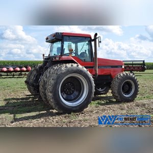 Case International 7130 Magnum tractor, MFWD, 18.4-42 rear tires, 16.9 R 28 front tires, 3 pt, 3 hyd remotes, 1000 pto, 18 speed, power shift, 8133 hrs, SN JJA0005309
