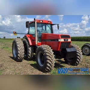 Case International 7130 Magnum tractor, MFWD, 18.4-42 rear tires, 16.9 R 28 front tires, 3 pt, 3 hyd remotes, 1000 pto, 18 speed, power shift, 8133 hrs, SN JJA0005309