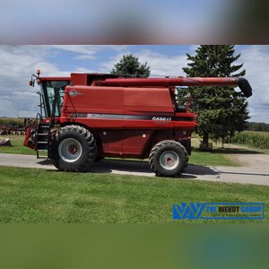 Case International 2588 AFS combine, 4 x 4, 30.5 L 32 drive tires, 18.4-26 rear tires, rock trap, field tracker, 2050 E/1645 rotor, AFS Pro 600 monitor, chaff spreader, SN HAJ300551