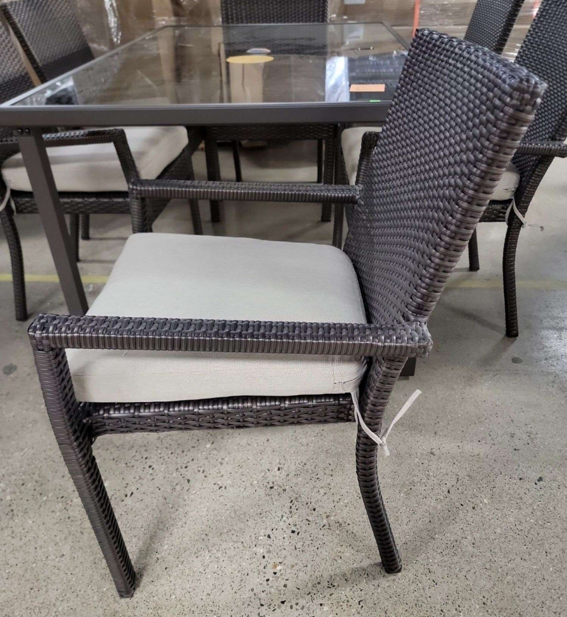 ONLINE BIDDING ONLY